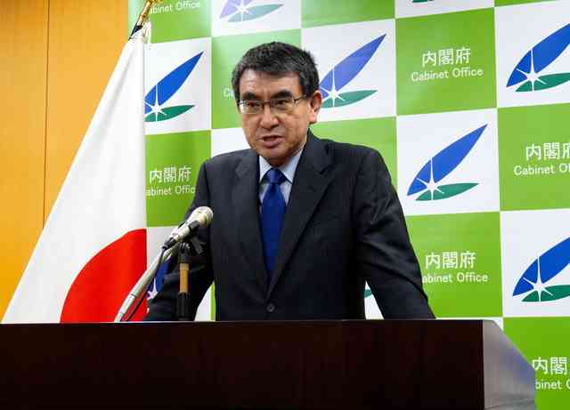 河野太郎氏「子どもデータベース」検討　虐待や貧困共有（朝日新聞デジタル） - Yahoo!ニュース