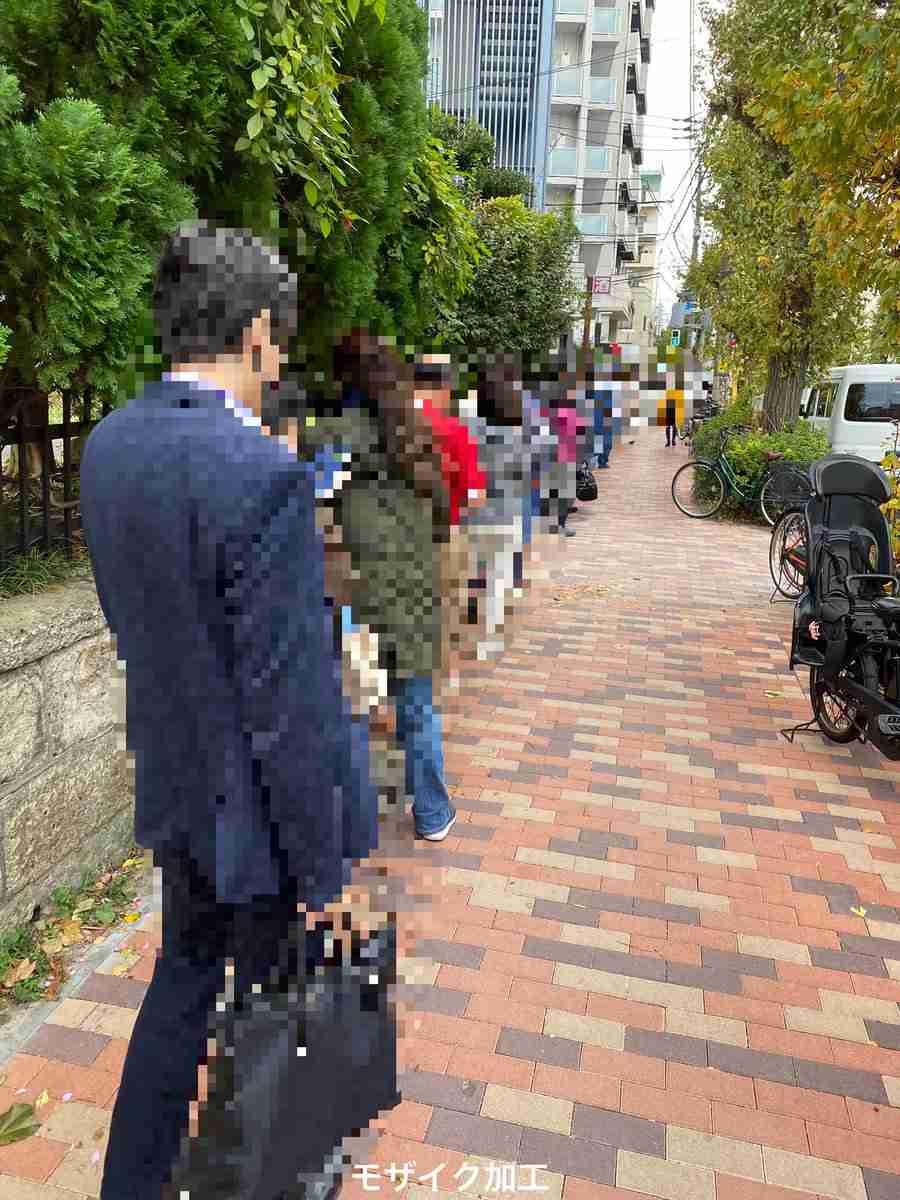 GoToイートの食事券、感染拡大の都内で発売前から行列