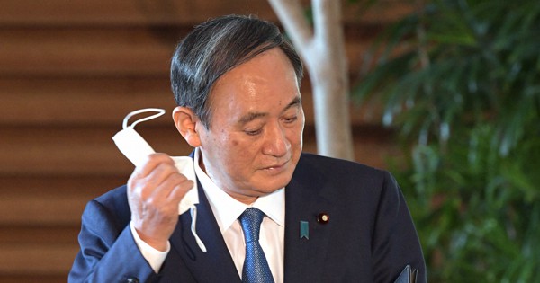 「飲食の会話時はマスク着用を」　菅首相「静かなマスク会食」呼びかけ - 毎日新聞