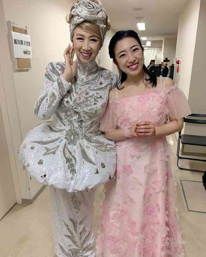 【エンタがビタミン♪】瀬川瑛子の衣装が「軍艦巻きみたい」でもはや「瀬ガガ瑛子様」状態に | Techinsight（テックインサイト）|海外セレブ、国内エンタメのオンリーワンをお届けするニュースサイト