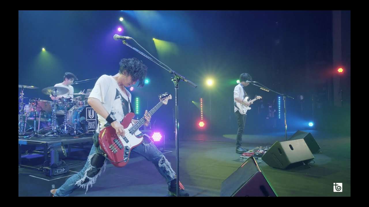 UNISON SQUARE GARDEN「フルカラープログラム」LIVE MUSIC VIDEO - YouTube