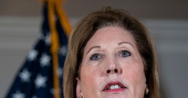 Trump Legal Team Distances from Sidney Powell