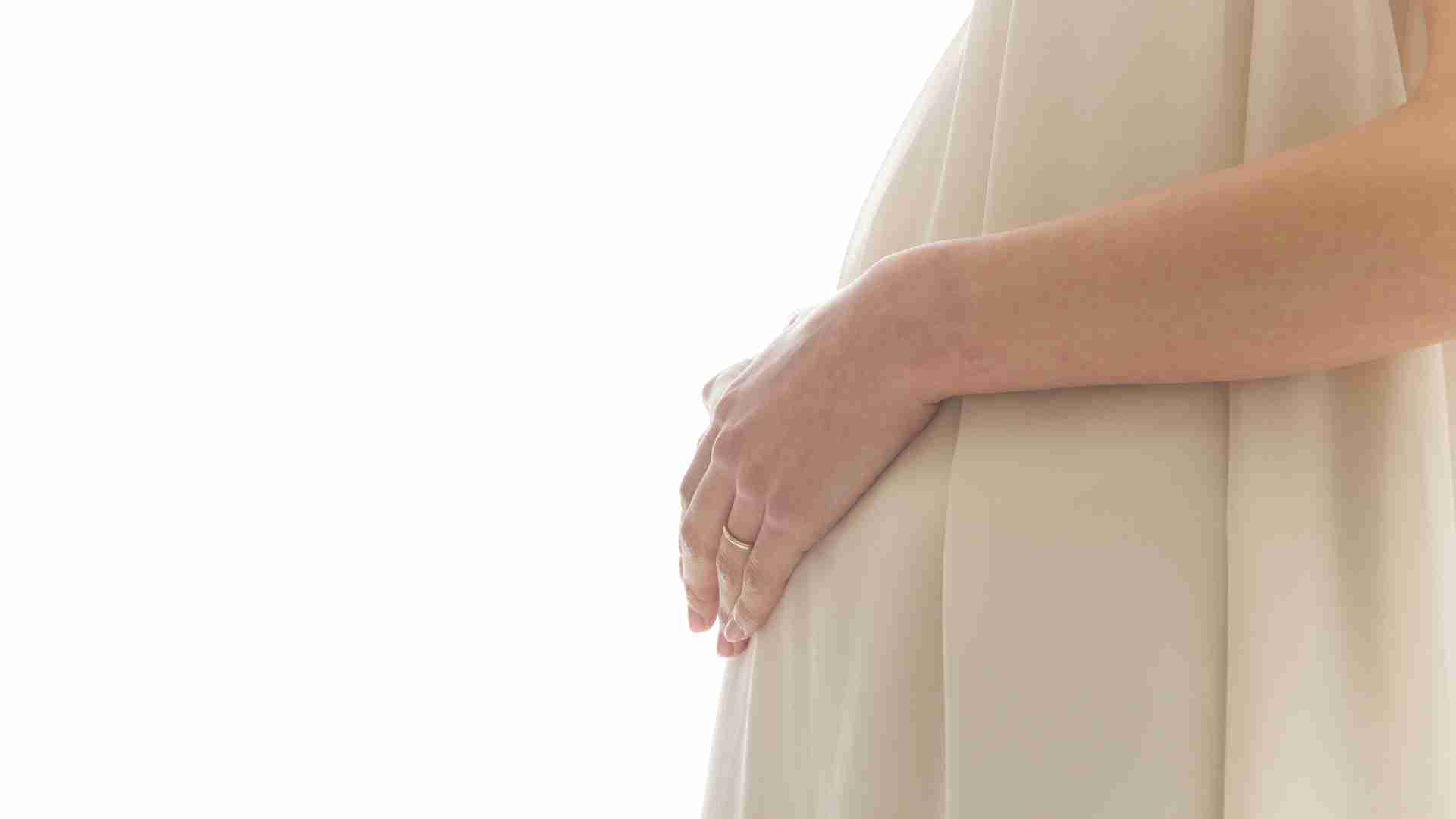 妊娠と新型コロナQ＆A　重症化のリスクは？出産への影響は？母乳はあげてもいい？(忽那賢志) - 個人 - Yahoo!ニュース