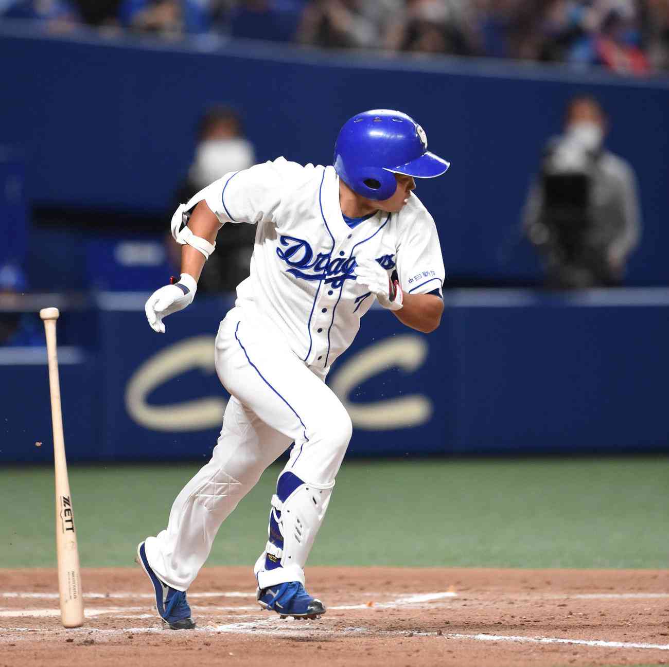 中日根尾「しっかりプレーするだけ」適時打アシスト - プロ野球 : 日刊スポーツ