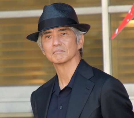 急に呼び出され… 佐藤浩市が木梨憲武の変人ぶりを暴露 でも「それは良さ」