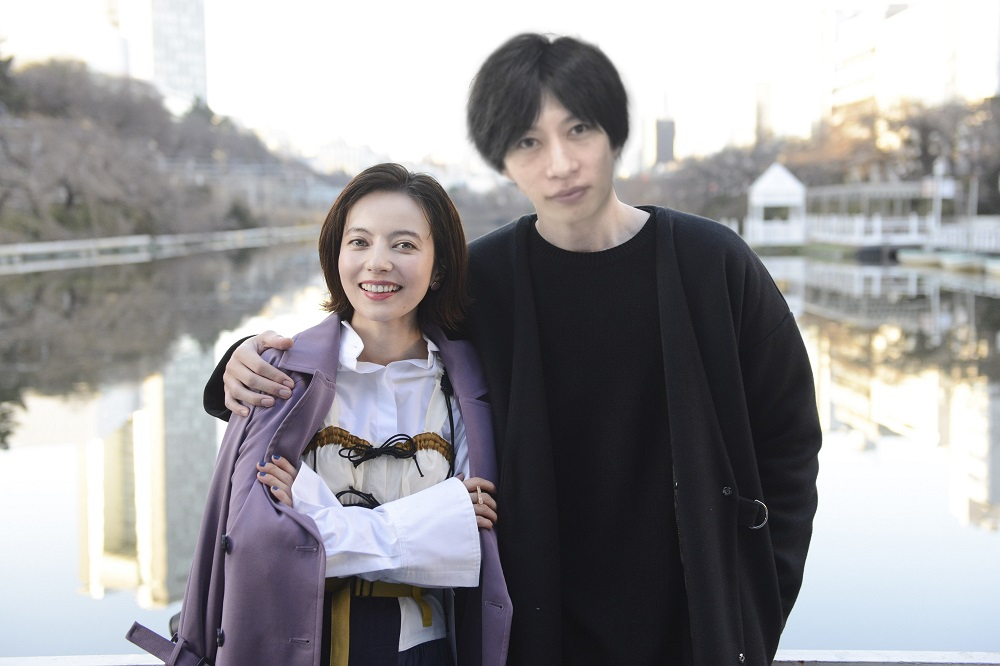 ベッキー＆片岡治大コーチ夫妻　茨の道を乗り越え「3億円豪邸」