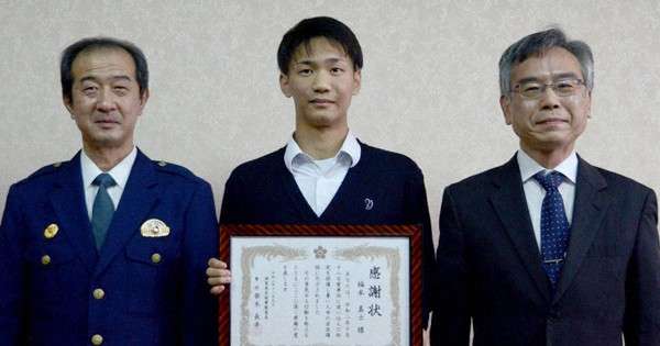 「この子が行方不明になったら…」１人で乗車の3歳男児　滋賀の高校生が保護 - 毎日新聞