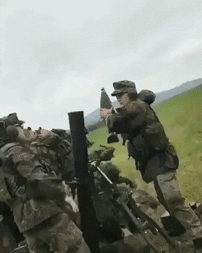 衝撃的なgif
