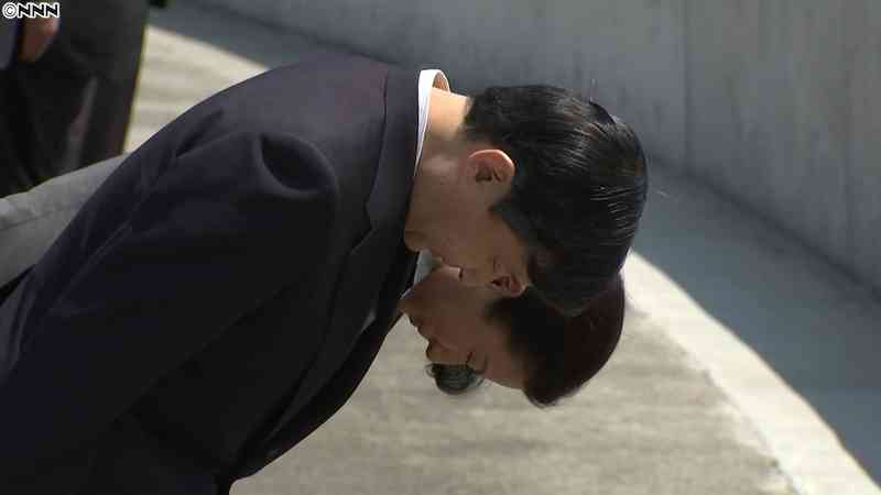 皇太子ご夫妻　宮古市で津波防潮堤を視察｜日テレNEWS24