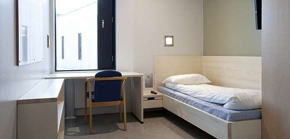 獄中の集団暴行に性犯罪受刑者が「助けて」 涙の訴えを裁判所はあっけなく退ける