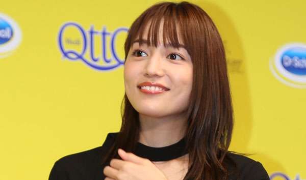 【川口春奈】川口春奈「麒麟」低迷の救世主だが…NHK落胆する多忙ぶり｜日刊ゲンダイDIGITAL