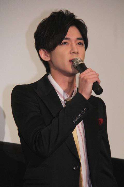 ジャニーズ・小瀧望が後輩のステージに中指立てて… 流出画像で大炎上！