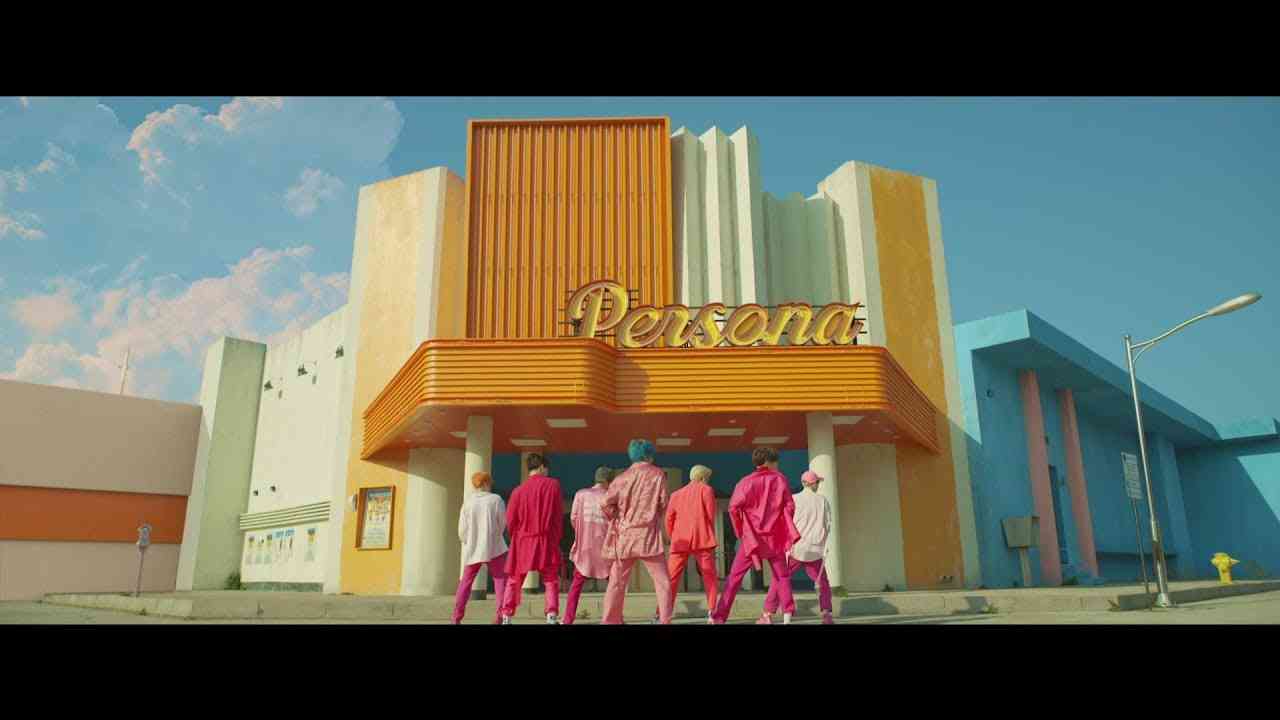 BTS (방탄소년단) '작은 것들을 위한 시 (Boy With Luv) (feat. Halsey)' Official MV - YouTube