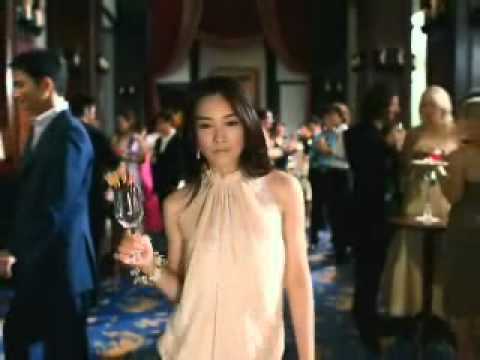 POCKY ポッキー CM　仲間由紀恵 - パーティーで美しく！篇 - YouTube