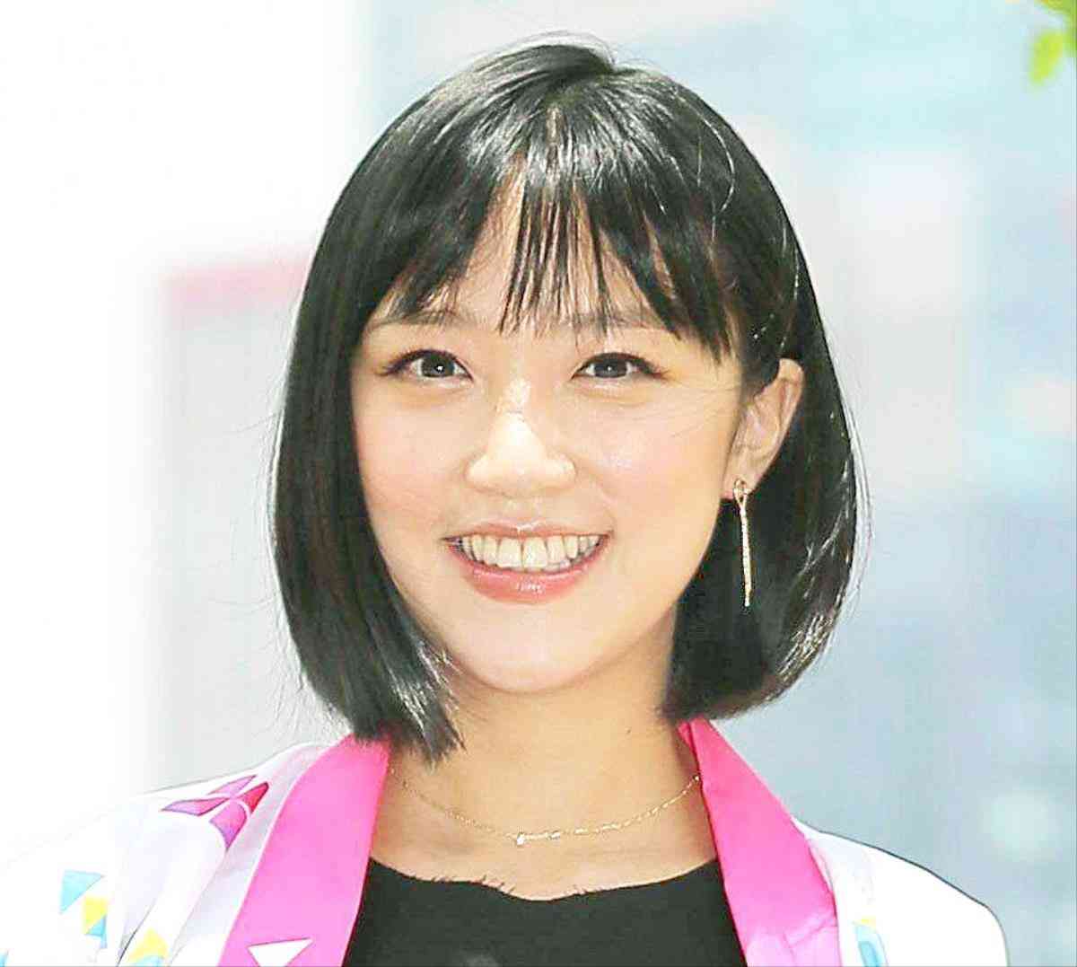 竹内由恵アナ、紅葉の中でマタニティーフォト「お腹大きくてビックリ。双子ちゃんかな」