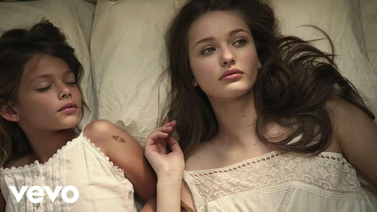 Avicii - Wake Me Up (Official Video) - YouTube