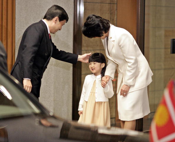  愛子さま 「皇室の闇」としてネットにはびこる“影武者説”を宮内庁が全否定