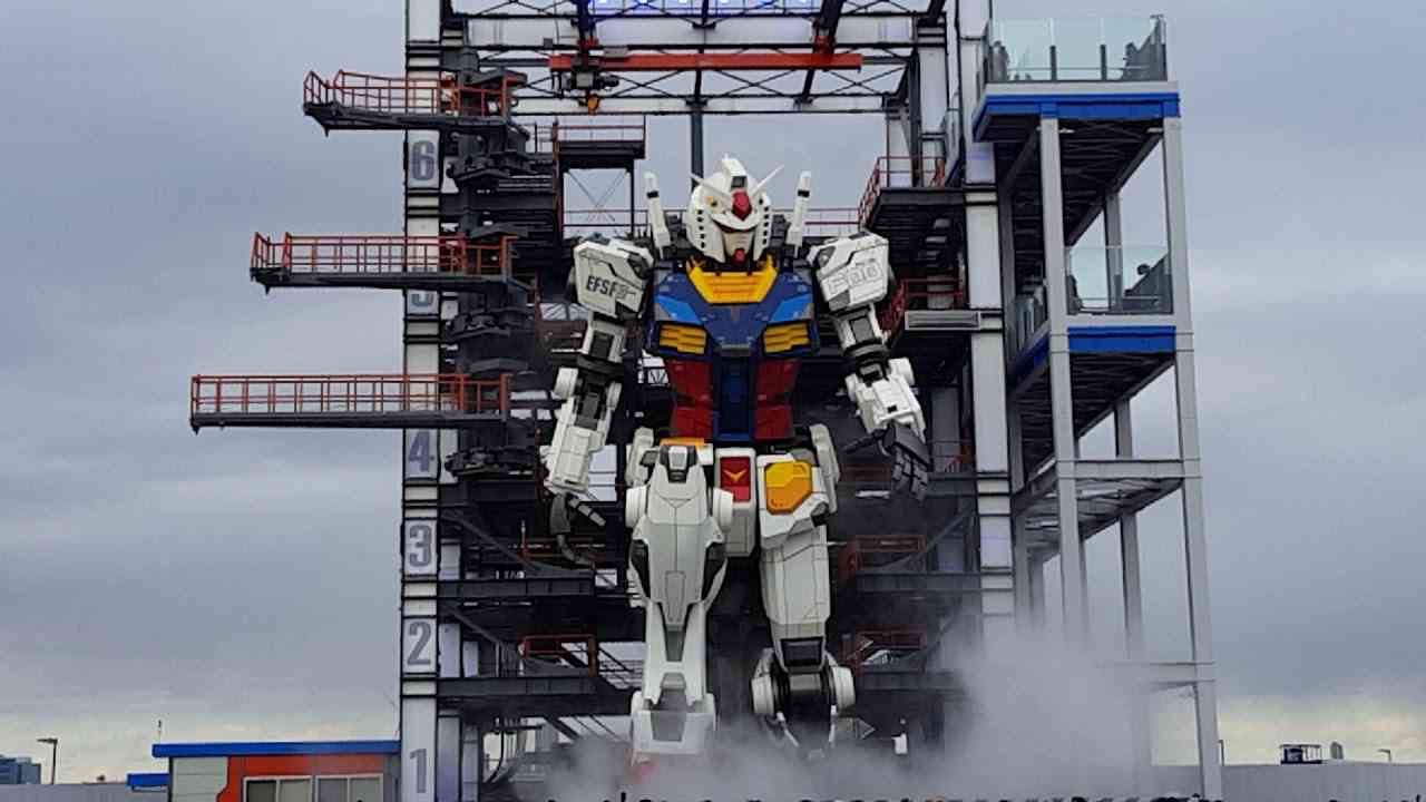 横浜でガンダム！　GUNDAM FACTORY YOKOHAMA　起動実験 - YouTube