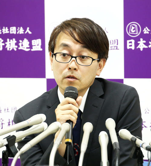 銀髪黒に染めた羽生九段に「落ち込んだ」妻理恵さん - 社会 : 日刊スポーツ