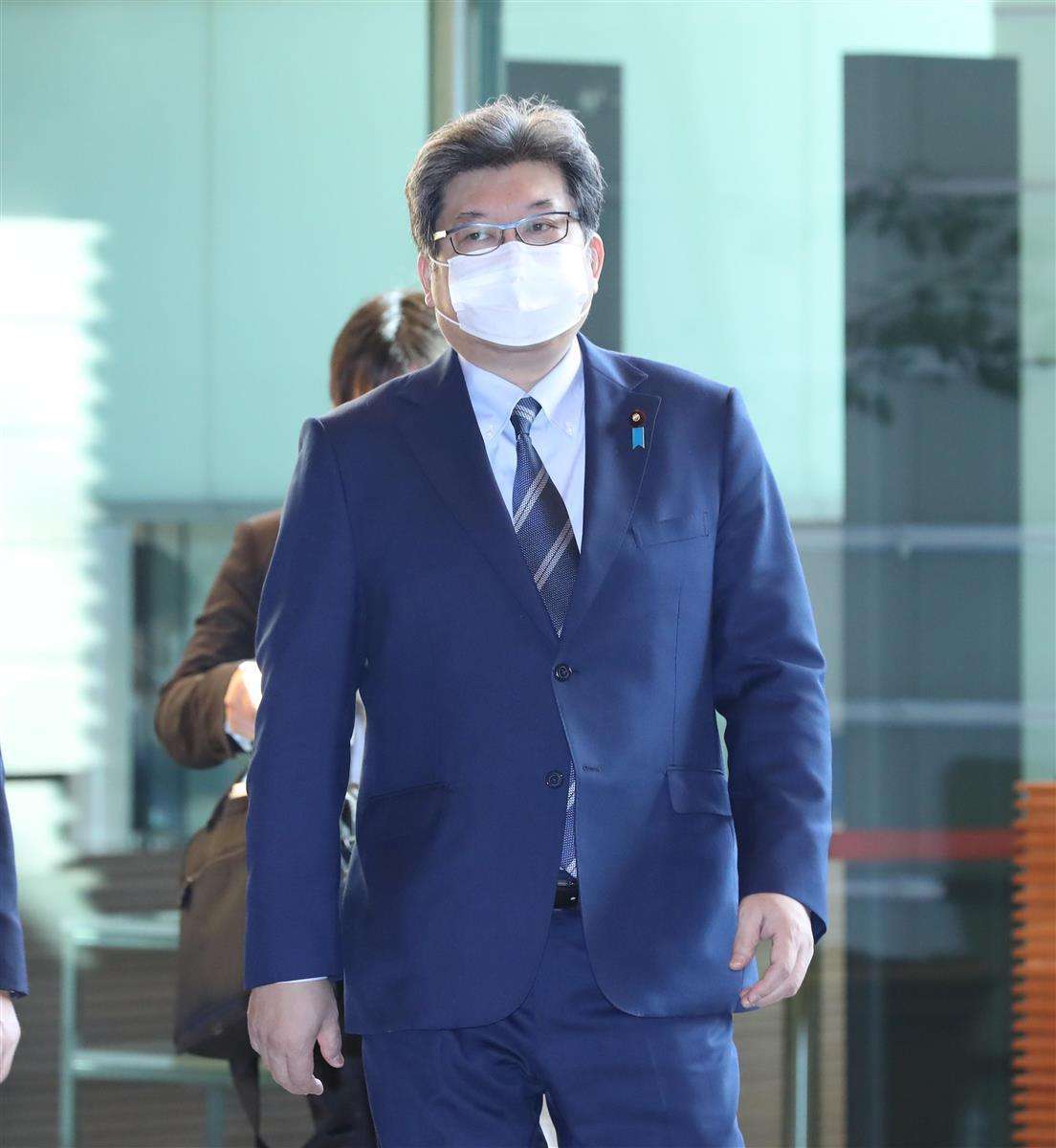 わいせつ対策の法改正見送り　文科相、教員免許再取得