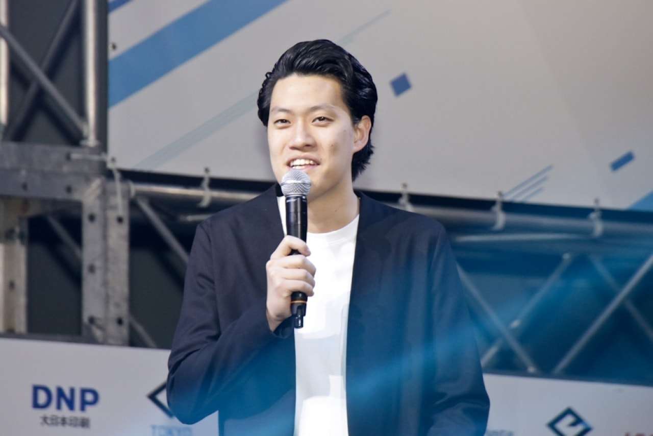 有名俳優と古市憲寿氏を間違い「誰やねん！」 霜降り粗品が無知すぎて「普通に失礼」の声 | リアルライブ