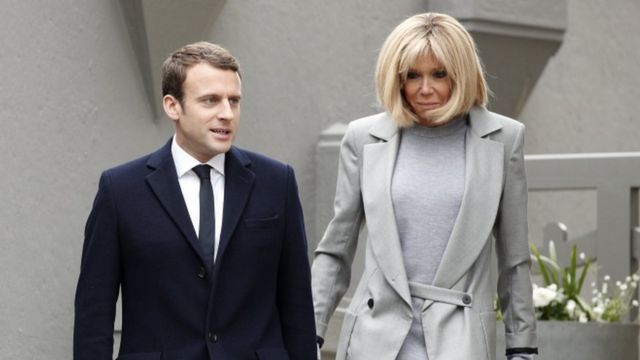 仏・マクロン大統領、十数人で会食　政府方針と矛盾、自らコロナ感染