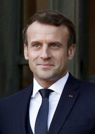 マクロン仏大統領がコロナ感染