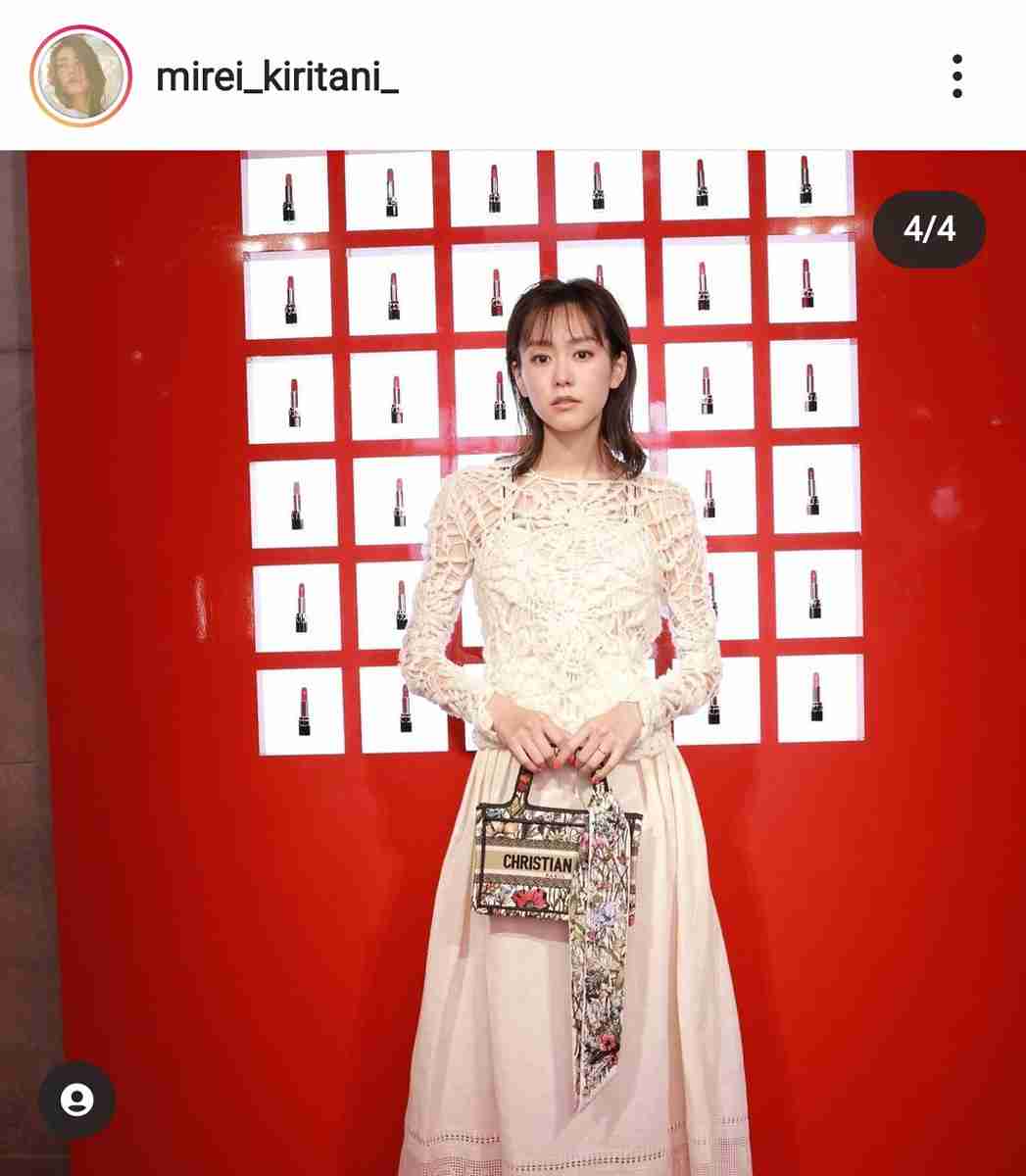 桐谷美玲がオフホワイトのカギ編みドレスに結婚指輪が光る写真を公開「ザ・美人」 : スポーツ報知