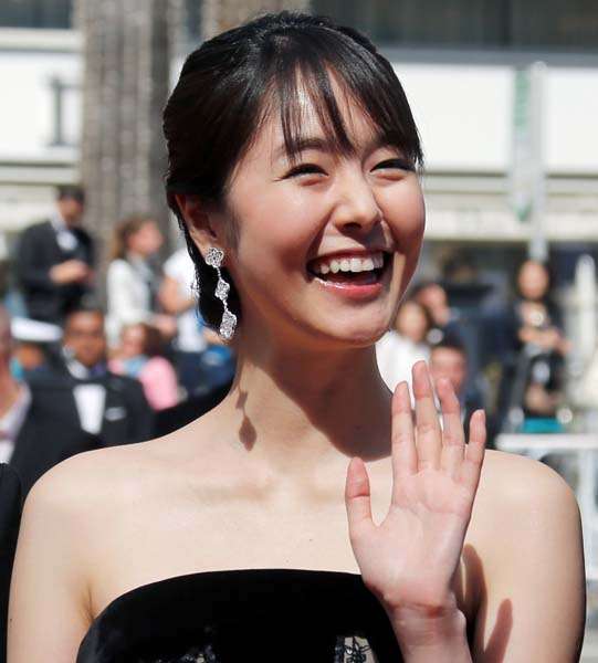 【唐田えりか】唐田えりかの地上波復帰は来年7月！東出&杏の離婚から始動｜日刊ゲンダイDIGITAL