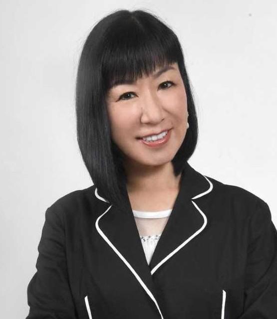 女子アナや巫女さんのメガネ姿はNG？…ある程度の年齢層に広がるネガティブイメージに疑問　ハイヒール・リンゴ