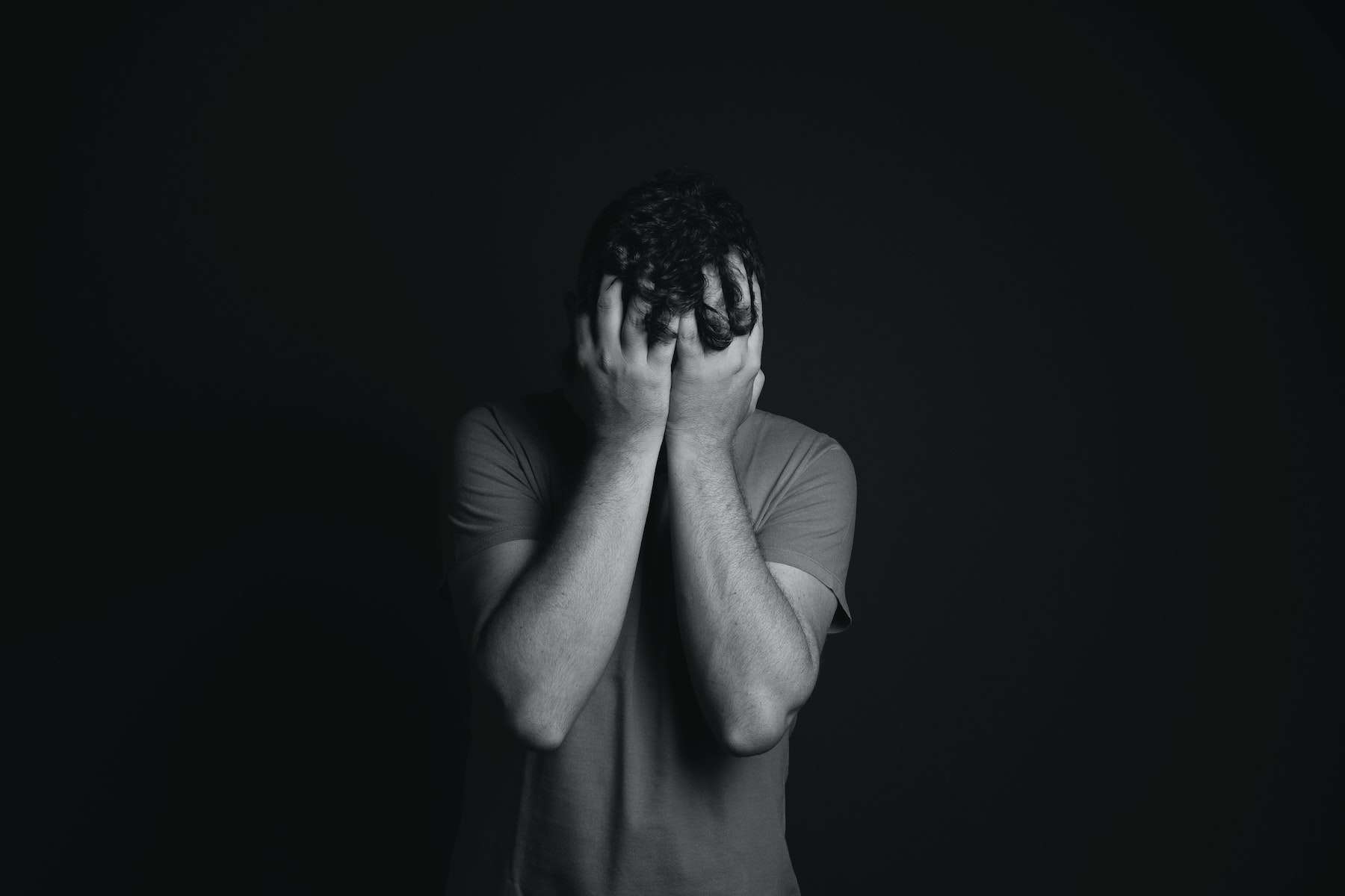 コロナの死者よりも多い自殺者数に海外メディアが驚愕。日本の「メンタルヘルス・パンデミック」(HARBOR BUSINESS Online) - Yahoo!ニュース