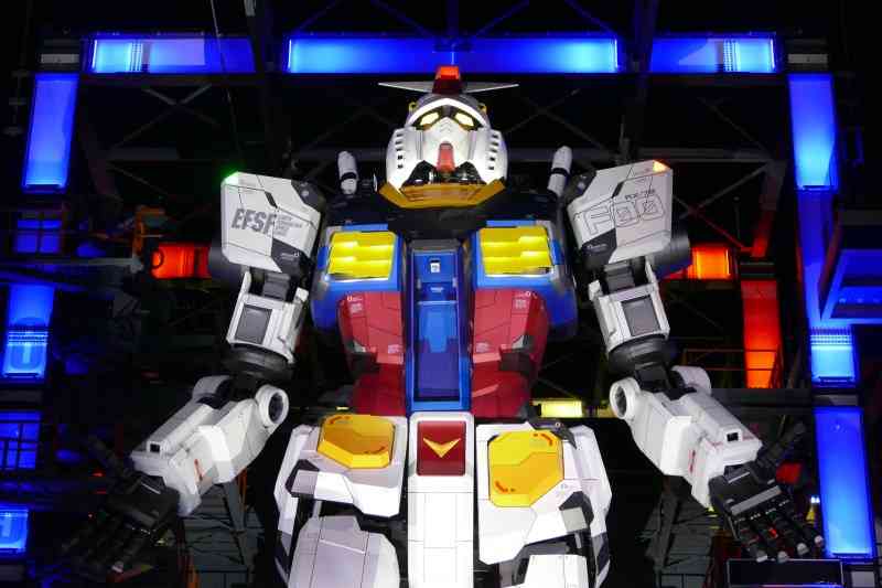 「ガンダムは優しかった」。横浜ガンダム19日から一般公開、LUNA SEAも応援（Impress Watch） - Yahoo!ニュース