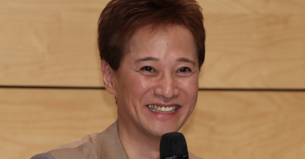 中居正広 イブにひっそりと…医療従事者へ叙々苑弁当贈っていた | 女性自身