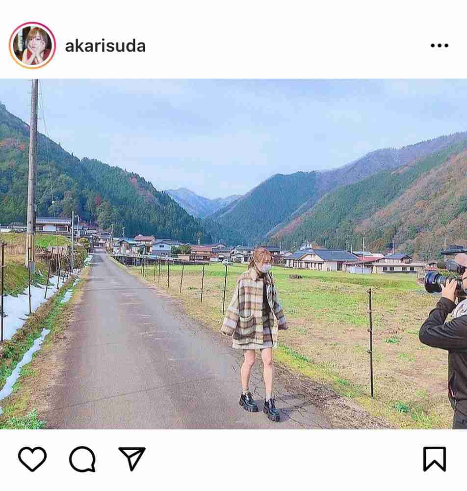 須田亜香里 芸歴11年目で初めて使う言葉に感激「なんて有難い環境」 私服ロケで美脚披露