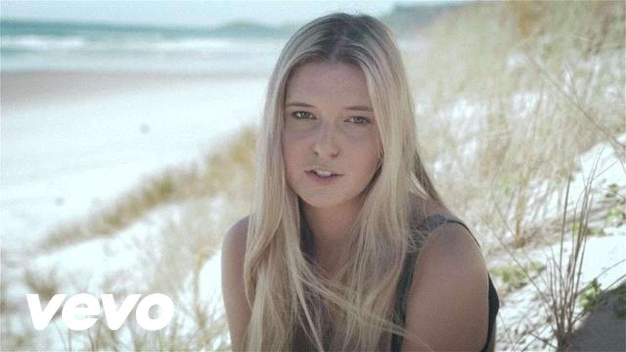 Jamie McDell - Rewind - YouTube