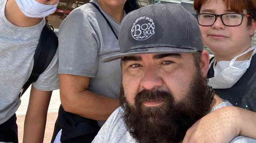 San Antonio single father loses fingers, toes during COVID-19 treatment | WOAI