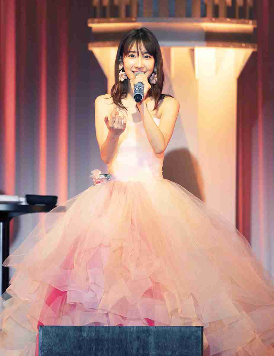 柏木由紀、ディナーショー開催「来られなかった方にも届くよう、心を込めて１曲１曲を歌いたい」 : スポーツ報知