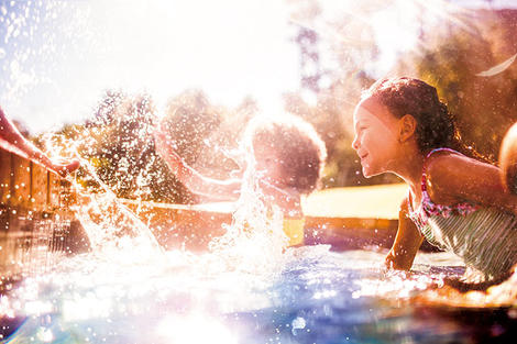 水中ではないのに子供が溺れる「乾性溺水」に注意 | ワールド | 最新記事 | ニューズウィーク日本版 オフィシャルサイト