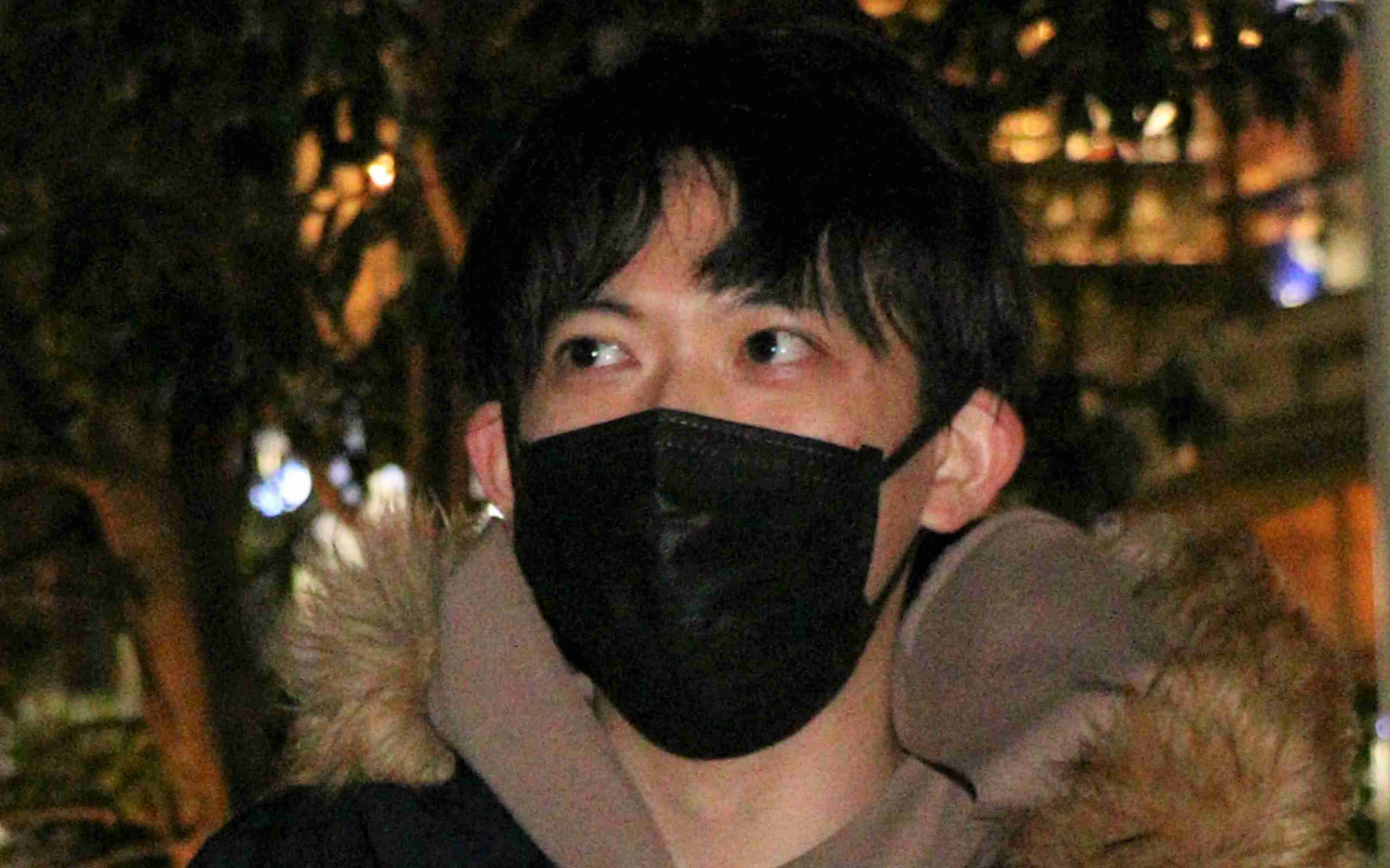 “謎解き王”松丸亮吾に22歳アイドルとの交際を直撃《皆様には温かく見守ってもらえたらと思います》事務所回答 | 文春オンライン
