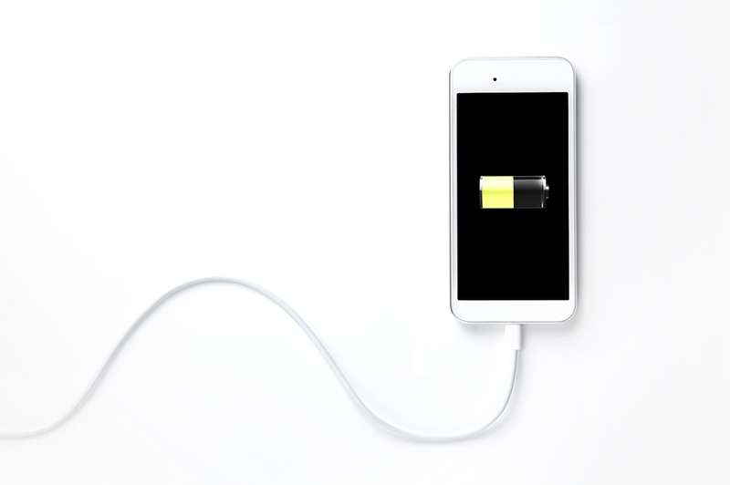 【スマホ】残り何パーセントで充電しますか？