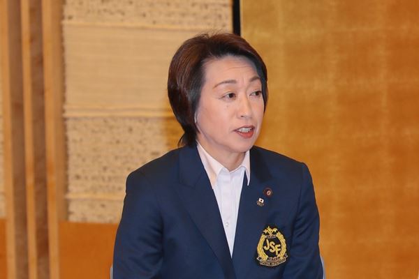 橋本大臣の“五輪に医療従事者1万人確保”発言に批判相次ぐ