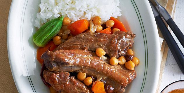 バックリブのビール煮 のレシピ・作り方｜ELLE gourmet [エル・グルメ]