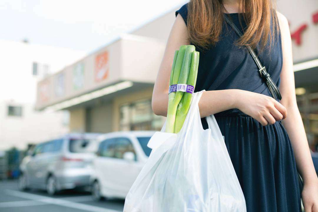 レジ袋有料化の疑問。なぜ価格に違いが？売り上げ金はどこへ？（ESSE-online） - Yahoo!ニュース