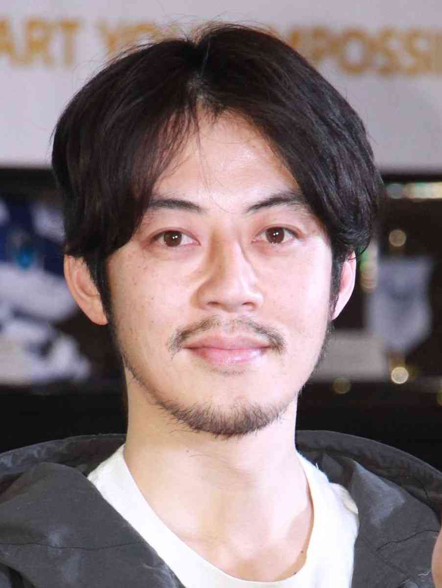 キンコン西野亮廣、突然のツイート　吉本興業と「退社する可能性も含めて、慎重に話し合いを進めています」 : スポーツ報知