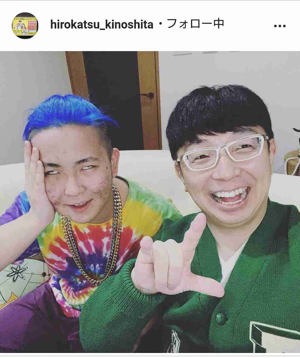 木下博勝医師、ブルーヘアにイメチェンした長男・大維志くんと２ショット「綺麗」「似合う」 : スポーツ報知