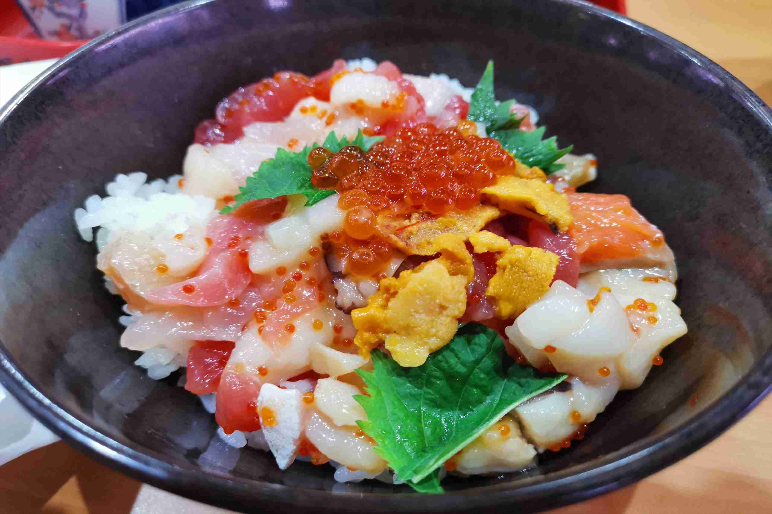 くら寿司のランチ、緊急事態宣言により異常な安さに　半分ヤケクソの可能性も – ニュースサイトしらべぇ