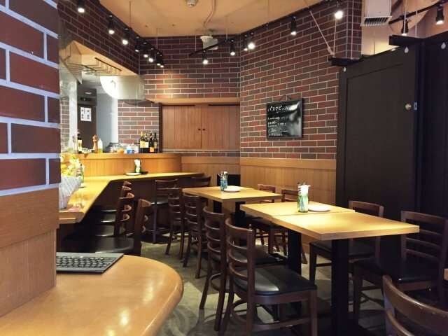 飲食店の時短営業で「夕食難民」が話題に　20代男性の「普段は疲れていて、なかなか自炊できない」に反応続々