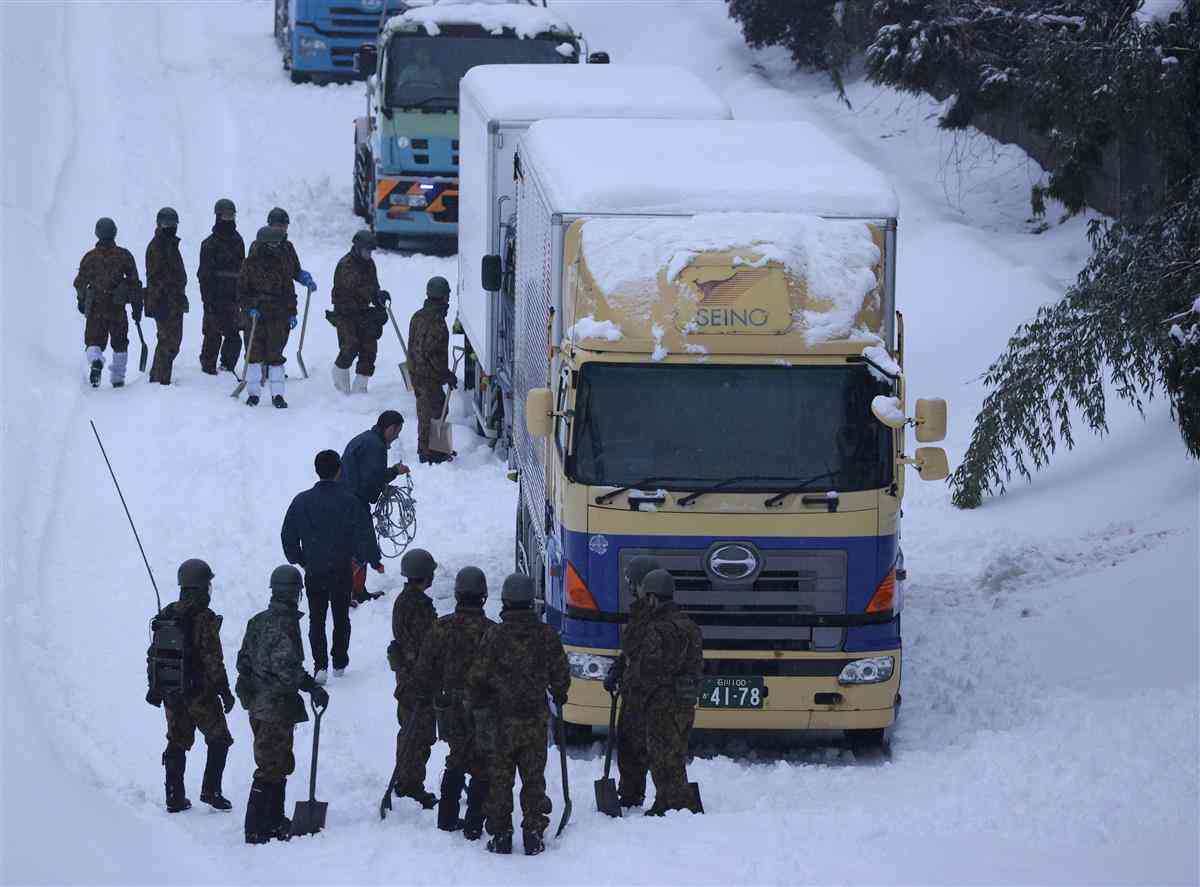 降雪量、福井豪雪に匹敵　新潟・上越で１８０センチ - 産経ニュース