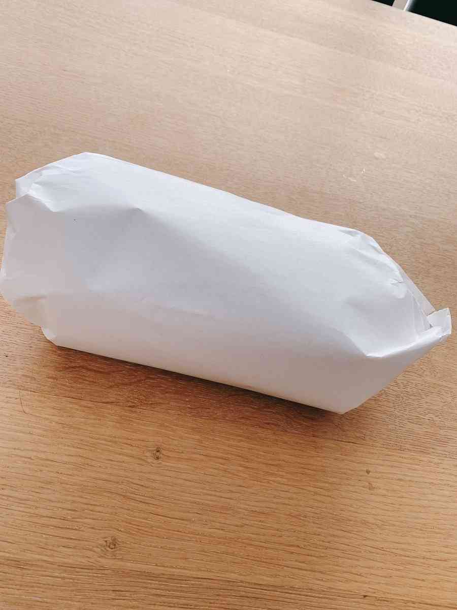 「こういうので良いんだよ」「ただただ驚いています」　ドイツのケーキ包装が「エコ」すぎると話題