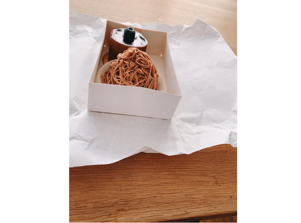 「こういうので良いんだよ」「ただただ驚いています」　ドイツのケーキ包装が「エコ」すぎると話題 - コラム - Jタウンネット　東京都